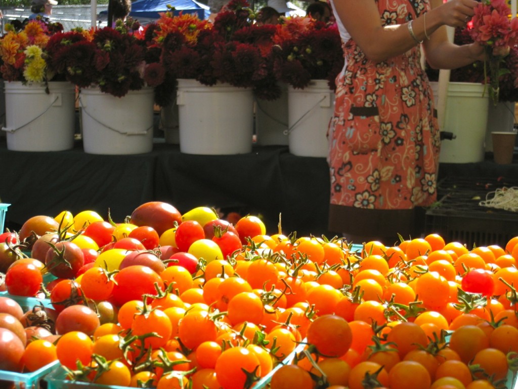 tomatoes farmers market