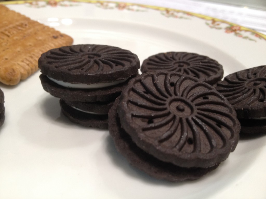 chocolate sandwich cookies from France