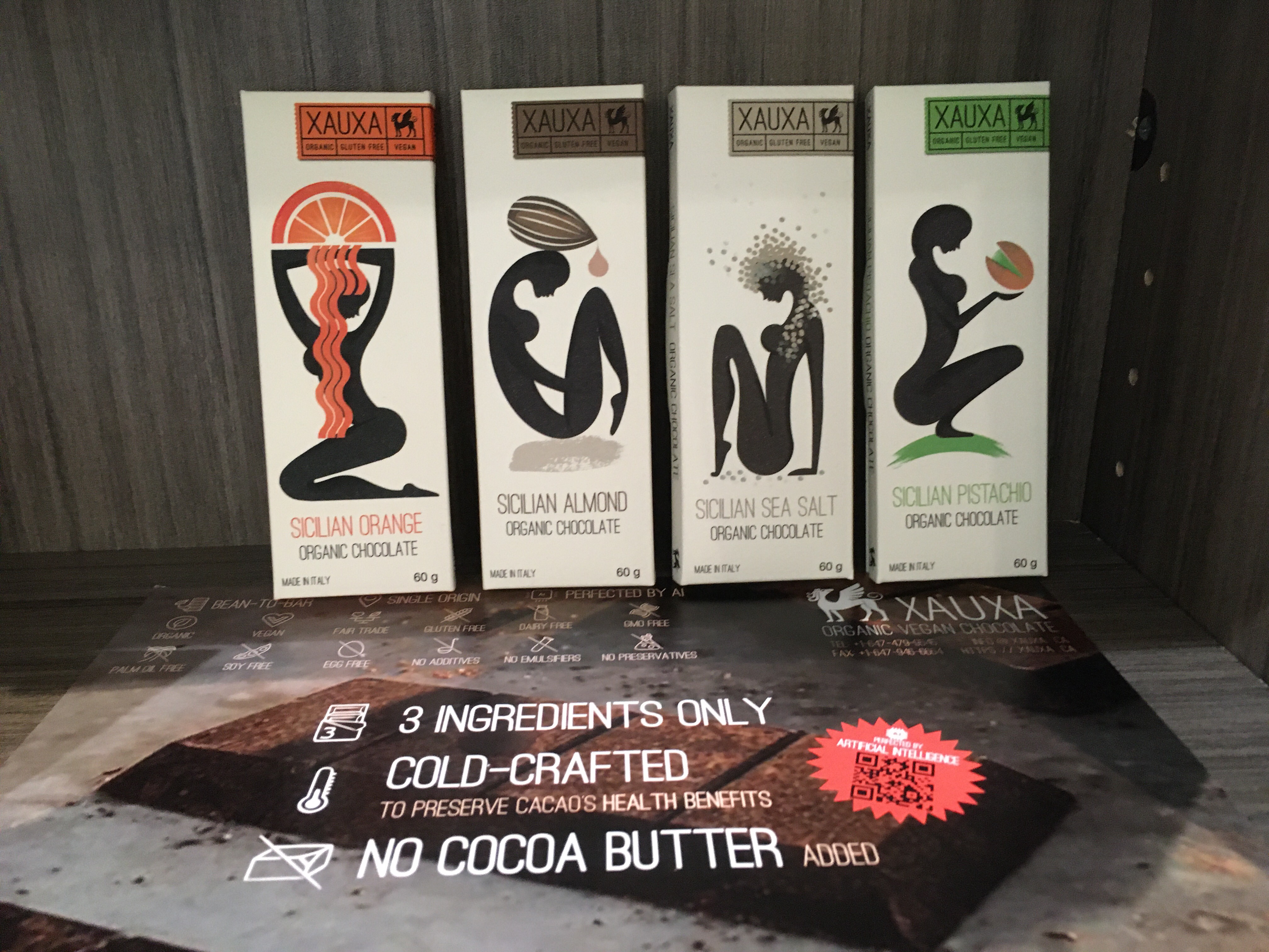 organic vegan chocolate in beautiful packaging from Xauxa
