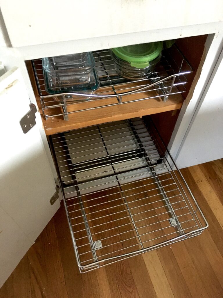 Lynk kitchen cabinet sliding drawer